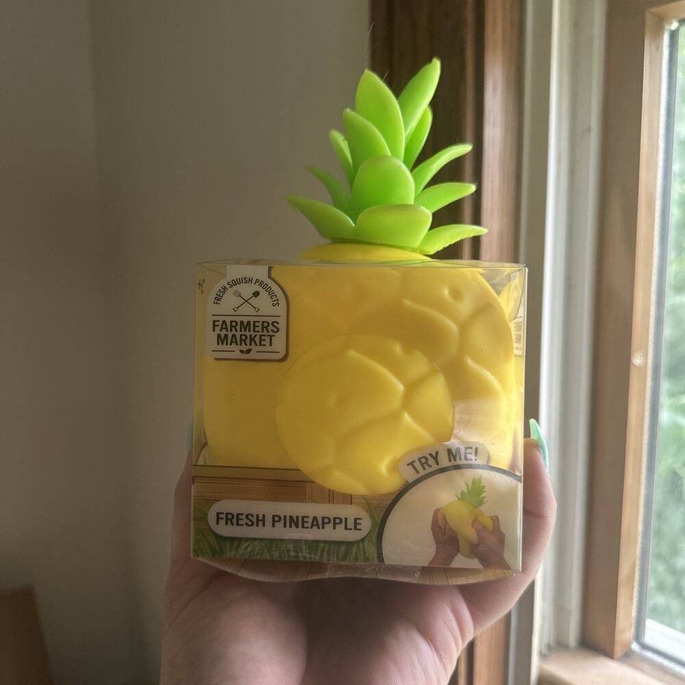 VIRAL Sunny Days Farmer’s Market Pineapple Squishy NEW Fidget Toy
